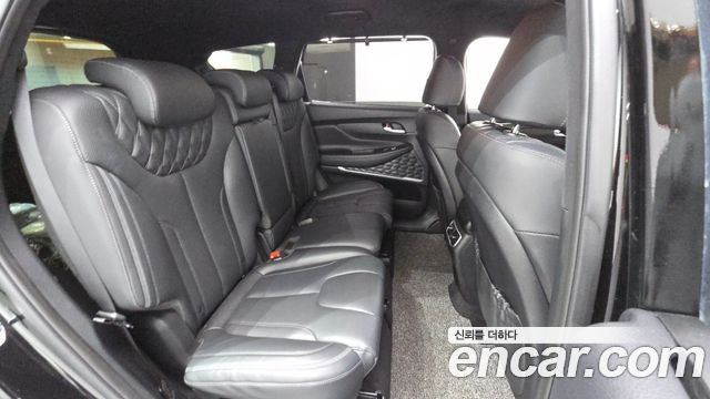 Hyundai Santafe 2021 — photo 18
