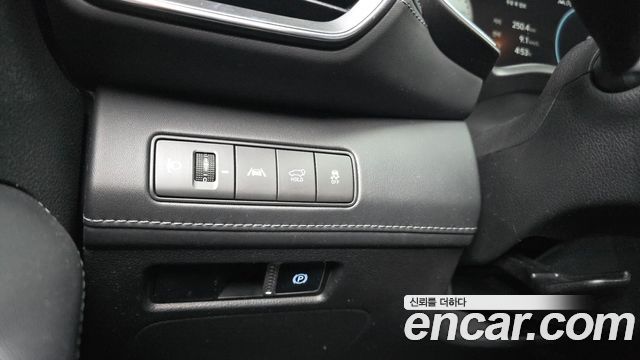 Hyundai Santafe 2021 — photo 24