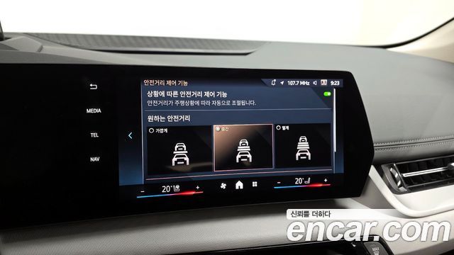BMW 2-Series 2025 — photo 21