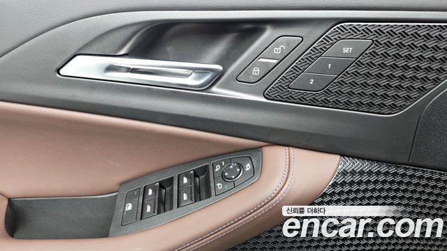BMW 2-Series 2025 — photo 28