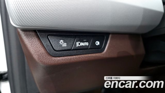 BMW 2-Series 2025 — photo 29