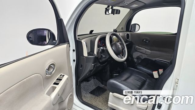 Nissan Cube 2013 — photo 10