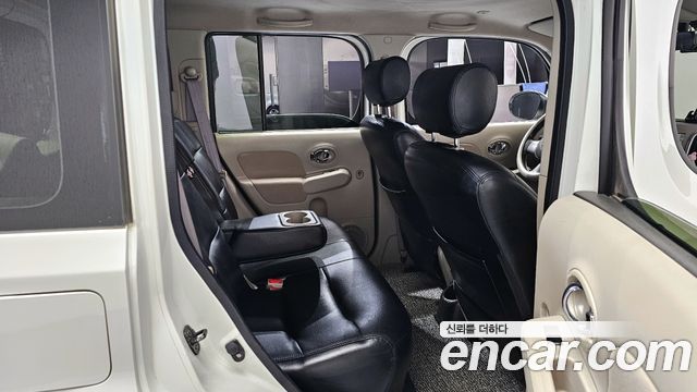 Nissan Cube 2013 — photo 11
