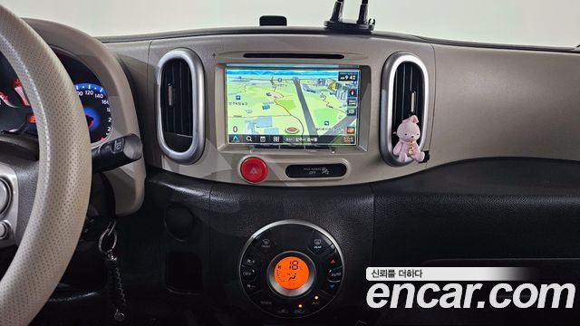 Nissan Cube 2013 — photo 14