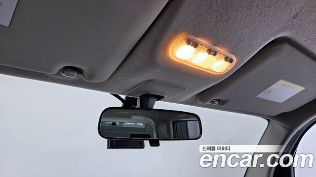 Nissan Cube 2013 — photo 16