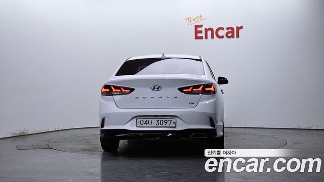 Hyundai Sonata 2018 — photo 4
