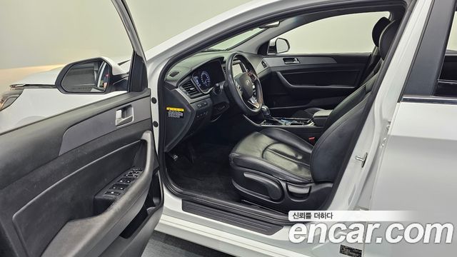 Hyundai Sonata 2018 — photo 10