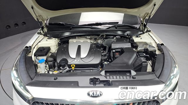 Kia K7 2018 — photo 6