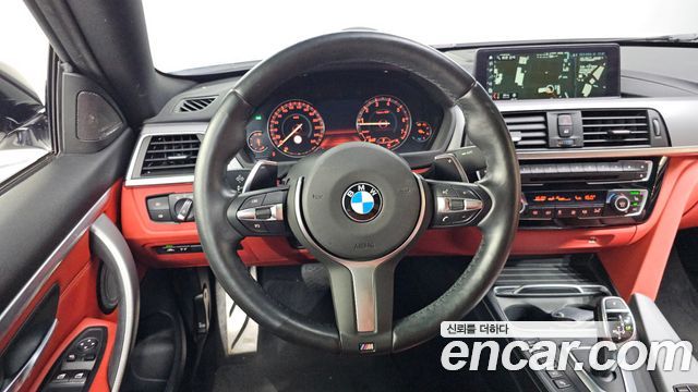 BMW 4-Series 2018 — photo 18