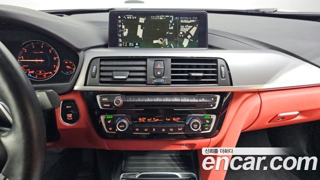 BMW 4-Series 2018 — photo 20