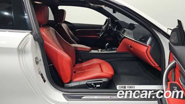 BMW 4-Series 2018 — photo 16