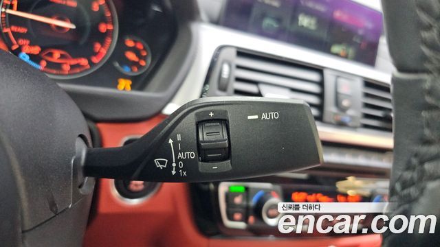 BMW 4-Series 2018 — photo 27