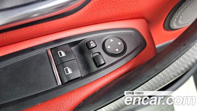 BMW 4-Series 2018 — photo 28