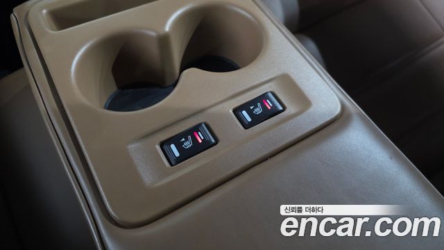 Renault Korea SM6 2021 — photo 25