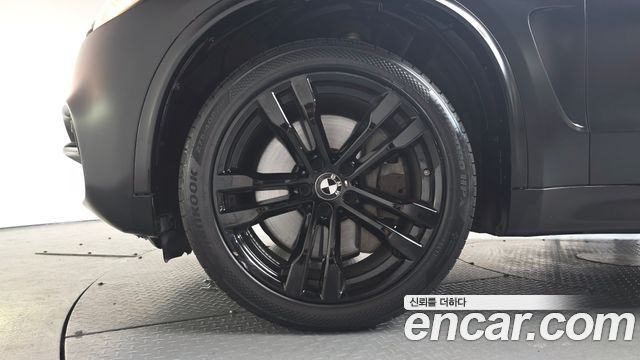 BMW X5 2014 — photo 5