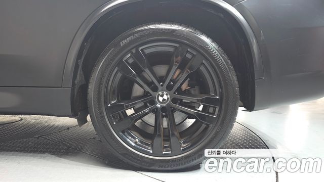 BMW X5 2014 — photo 7