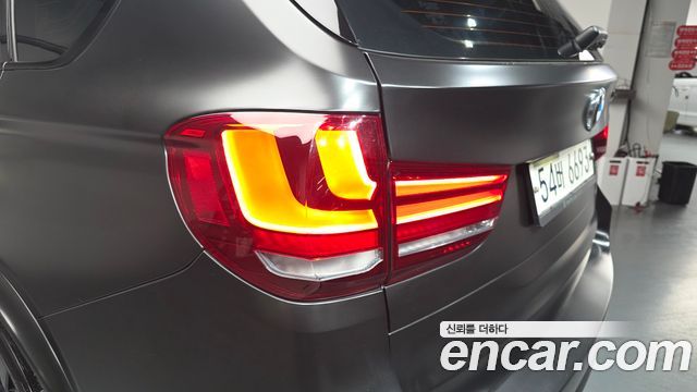 BMW X5 2014 — photo 9