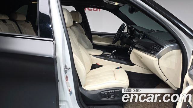 BMW X5 2014 — photo 16