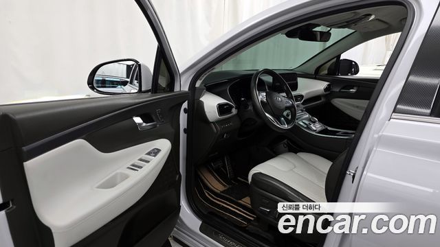 Hyundai Santafe 2021 — photo 13