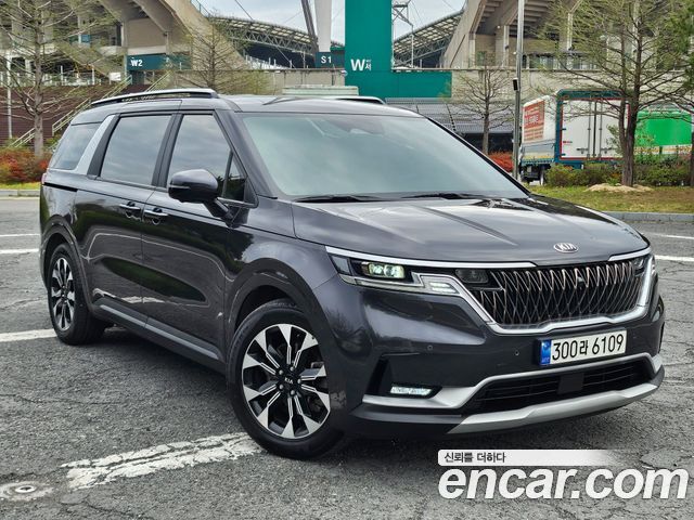 Kia Canival 2021 — photo 7