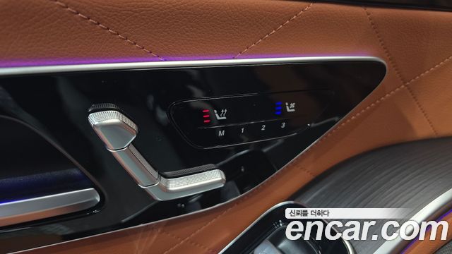Mercedes-Benz S-Class 2023 — photo 30