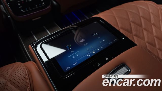 Mercedes-Benz S-Class 2023 — photo 34