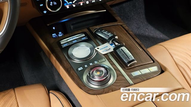 Genesis G80 2022 — photo 12