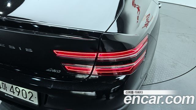 Genesis G80 2022 — photo 9