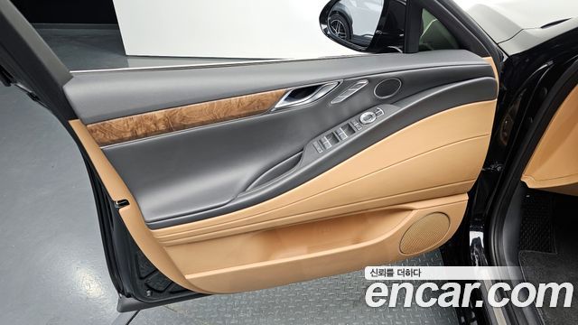 Genesis G80 2022 — photo 14