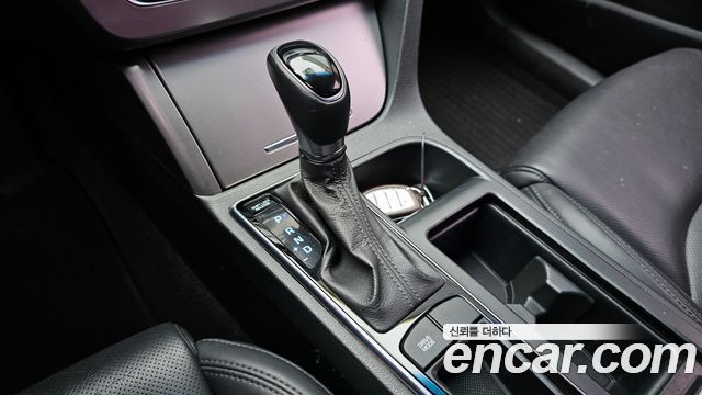 Hyundai Sonata 2016 — photo 9