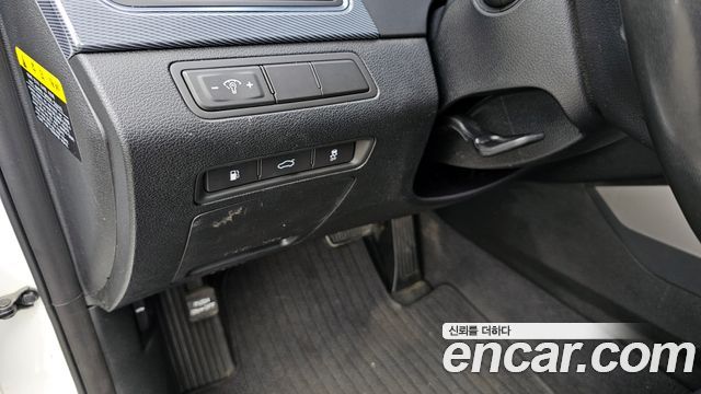 Hyundai Sonata 2016 — photo 13
