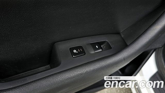 Hyundai Sonata 2016 — photo 18