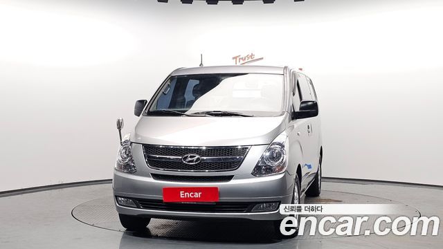 Hyundai Starex 2013 — photo 3
