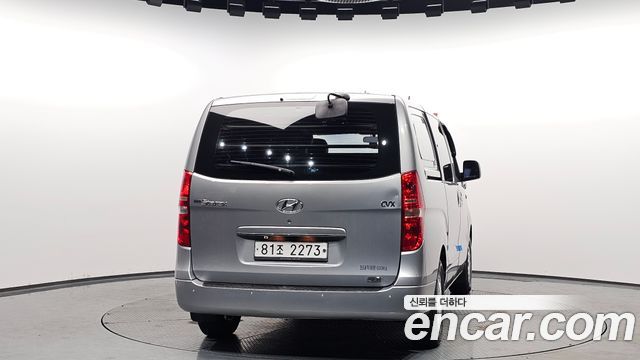 Hyundai Starex 2013 — photo 4