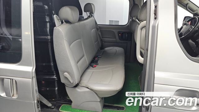 Hyundai Starex 2013 — photo 12