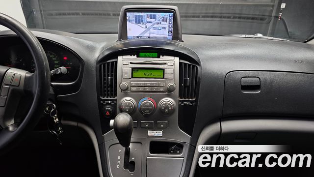Hyundai Starex 2013 — photo 14