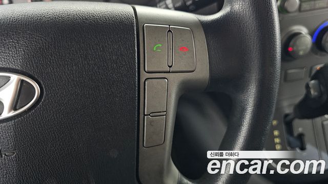 Hyundai Starex 2013 — photo 18