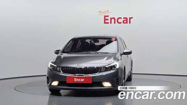 Kia K3 2018 — photo 3
