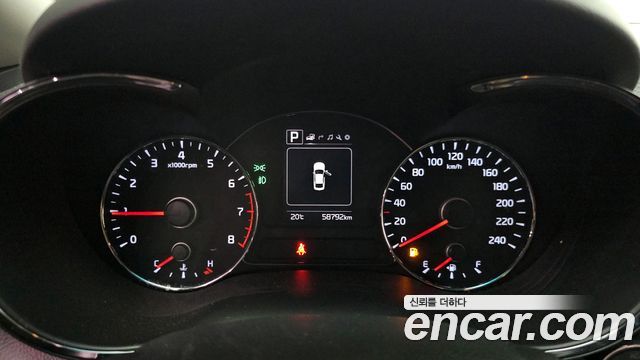 Kia K3 2018 — photo 11