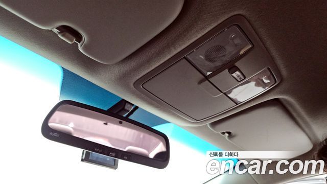 Kia K3 2018 — photo 24