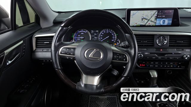 Lexus RX 2017 — photo 12