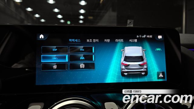 Mercedes-Benz GLA-Class 2022 — photo 22