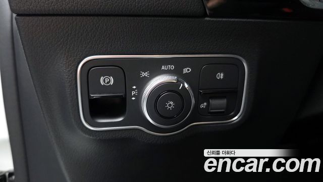 Mercedes-Benz GLA-Class 2022 — photo 27