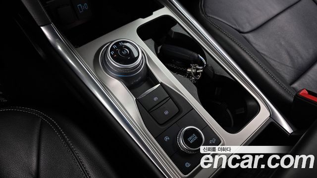 Ford Explorer 2020 — photo 12
