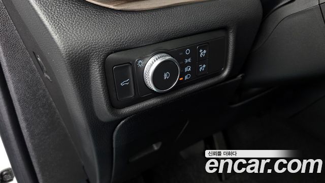 Ford Explorer 2020 — photo 27