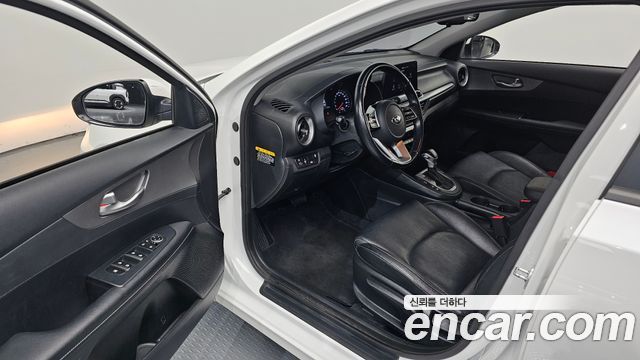 Kia K3 2020 — photo 13