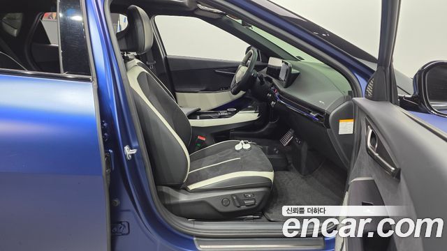 Kia EV6 2025 — photo 17