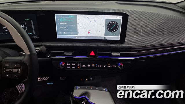 Kia EV6 2025 — photo 20