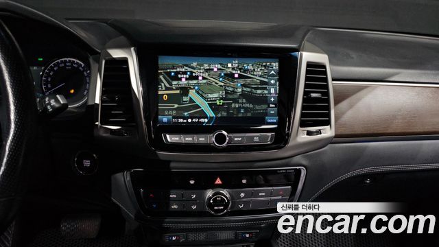 KG Mobility Rexton 2018 — photo 20