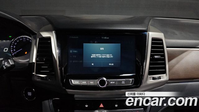 KG Mobility Rexton 2018 — photo 22